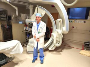 Mon Health cardiologist stayed close to home to help give back to the people of his state
